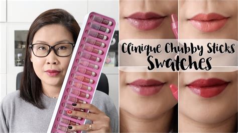 Chubby Stick Moisturizing Lip Colour Balm .